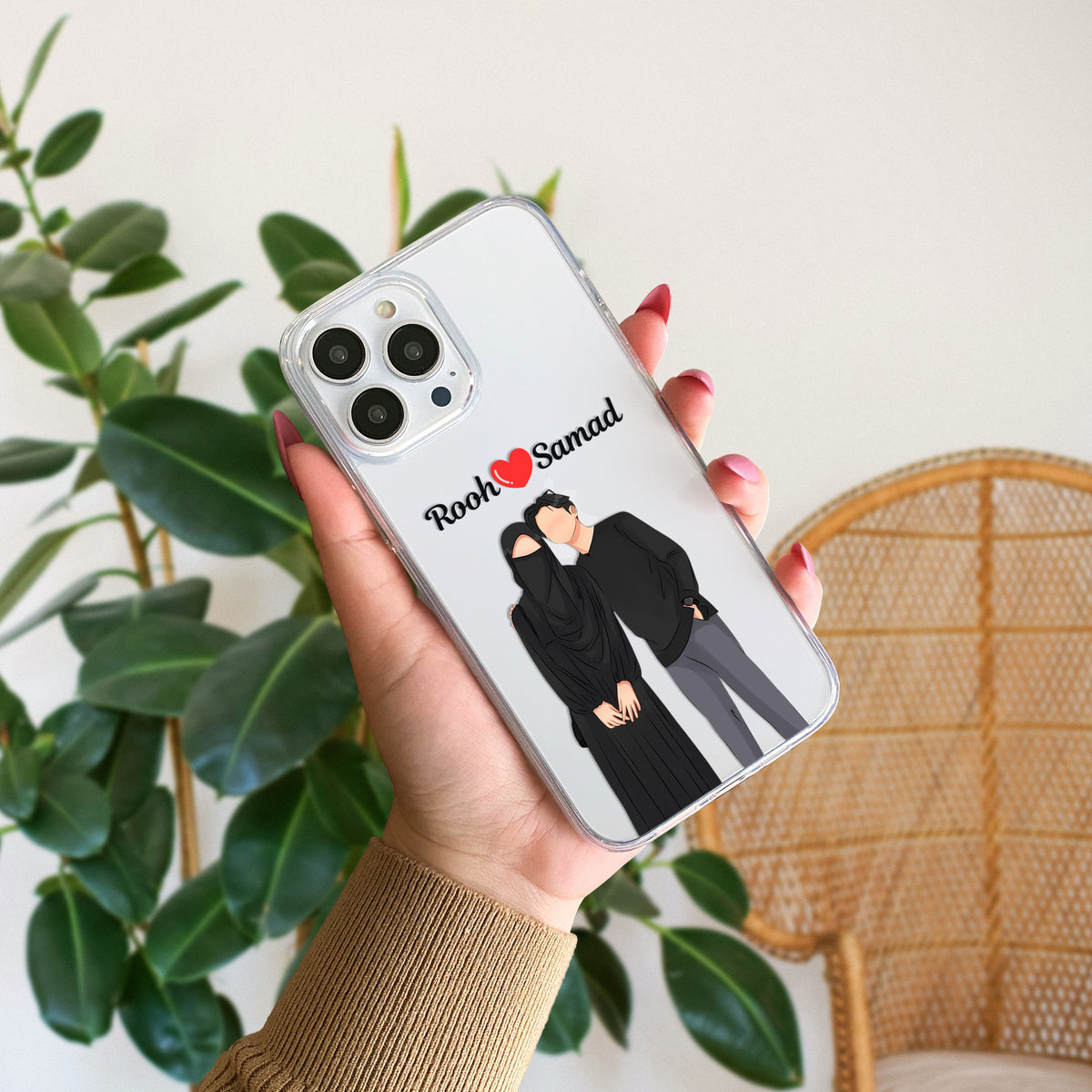 Cute Couple with Heart art in Name Case Design 23