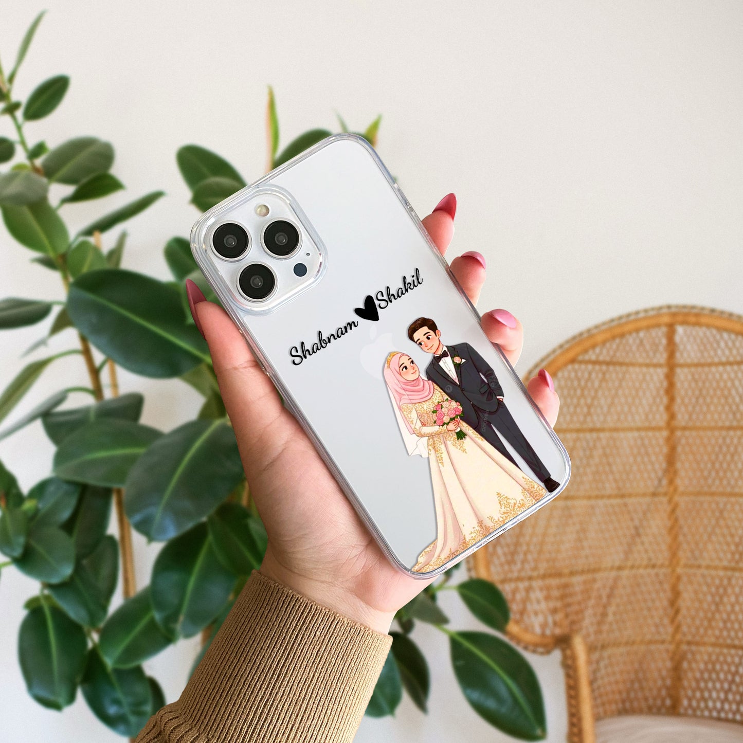 Cute Couple with Heart art in Name Case Design 26